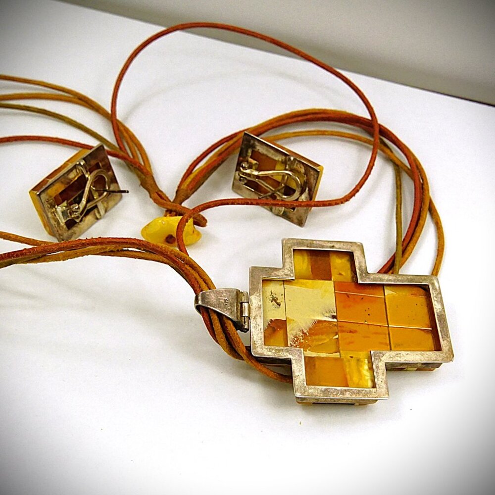 925 Silver and Mosaic Baltic Amber Set: Cross, Earrings, Multi Leather Cord - Picture 5 of 13